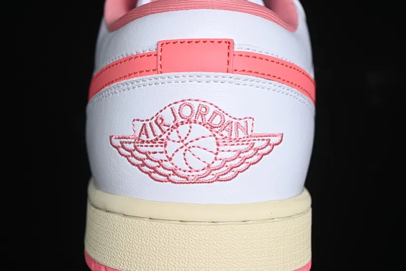 All categories Air Jordan Jordan series basketball shoes Air Jordan 1 Low Air Jordan 1 Low AJ1 Joe 1 white and pink low-top cultural and casual sneakers DC0774-109